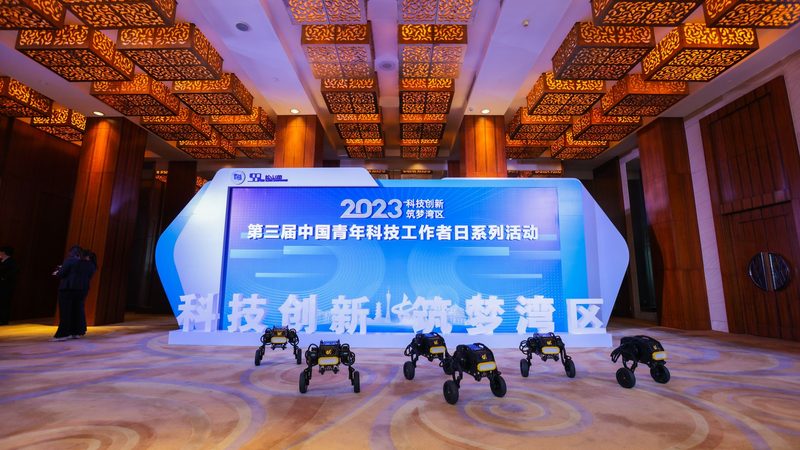 企业OA系统定制开发的选型逻辑与关键指标